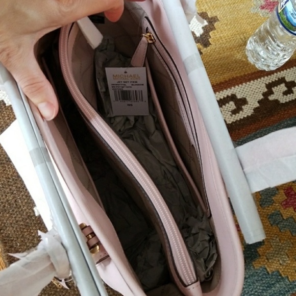 Michael Kors Pocket Tote Blossom Pink Shoulder Bag - Picture 3 of 6